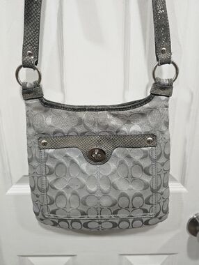 🌚Coach Penelope Signature canvas and gray leather shoulder bag PROJECT BAG*